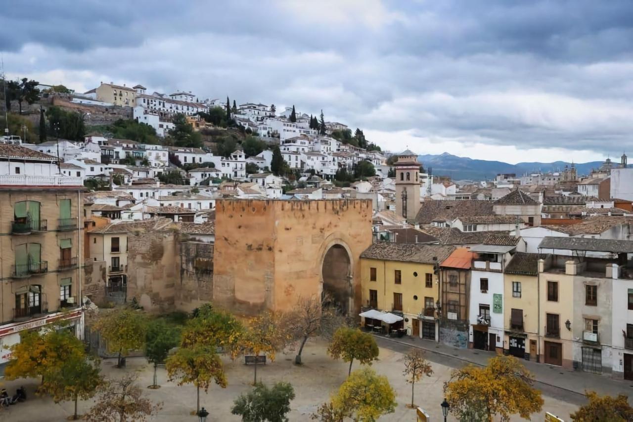 Sleep In Historic Puerta Elvira, Granada